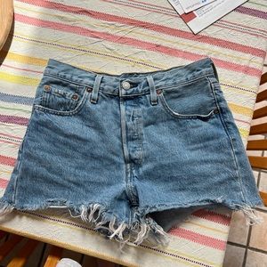 Levi 501 Cut Off Shorts
